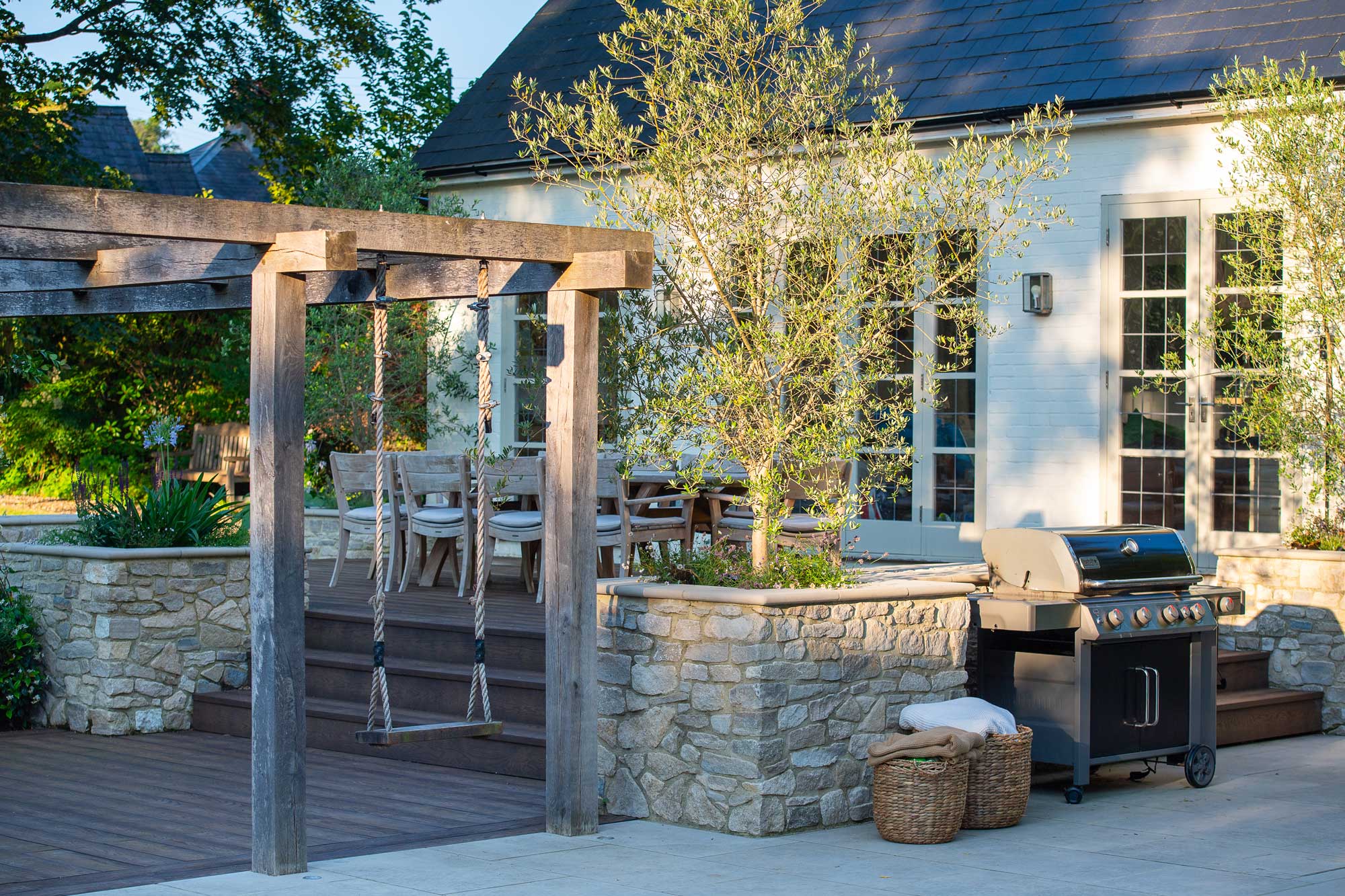 Sevenoaks Shoreham Mediterranean inspired pool garden - Marlene Lento