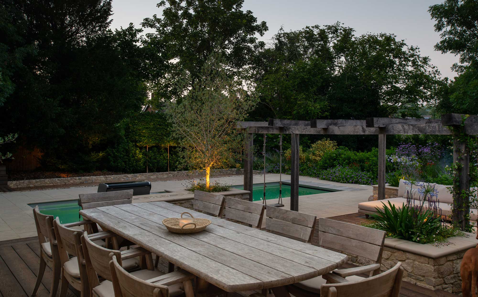 Sevenoaks Shoreham Mediterranean inspired pool garden - Marlene Lento