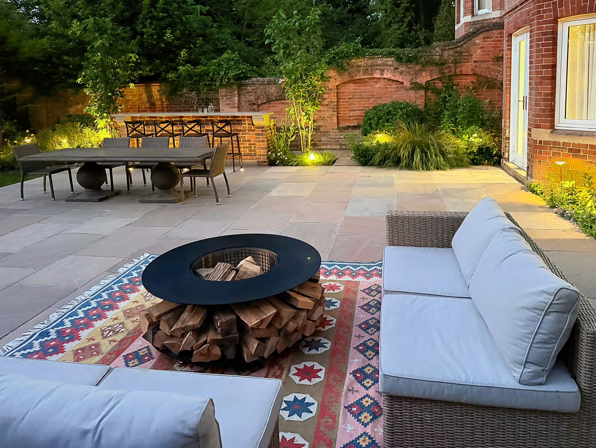 Marlene Lento Tonbridge Edwardian garden and bar